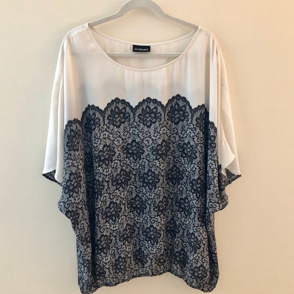 Lane Bryant 26/28 Lace Print Dolman sleeve Top